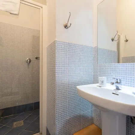 Chic Antonina Studio Sleeps 2 * Marinella (Sardinia)