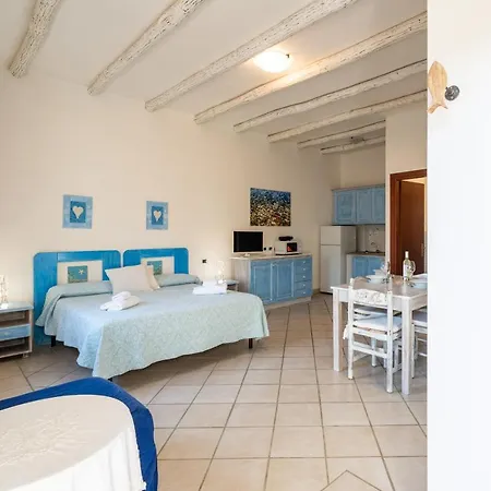 Lägenhet Chic Antonina Studio Sleeps 2 Marinella (Sardinia)